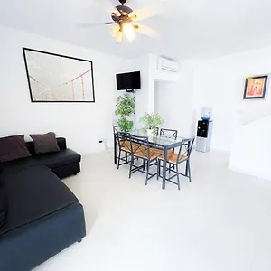 https://penthouse-pool-view-las-terrazas-bbq-wifi-beach-club.comcaribbean.com