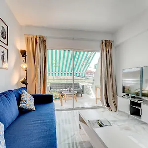 https://lovely-studio-in-altamira.in-canary-islands.com